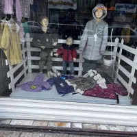 مانکن و ویترین رگال