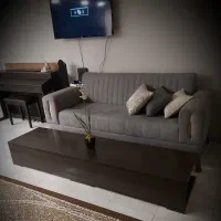 مبل راحتی.مبلمان .کاناپه همراه پاف و کوسن