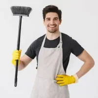 پرسنل آقا جهت نگهبانی و نظافت
