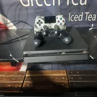 ps4 یک ترا اسلیم با دو دسته فلش خور بازی