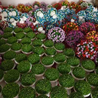 سبزه و گل مصنوعی