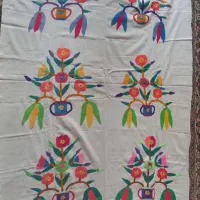 پرده سوزن دوزی بادست و فرش نمدی