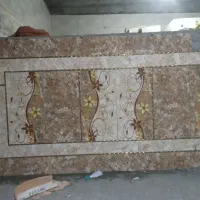 کاشی و سرامیک کار هستم