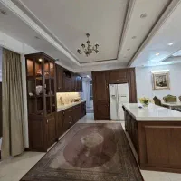 صدوقی ۲۳۰متر ۳خواب|اجارهٔ آپارتمان|قم, زنبیل آباد|دیوار