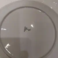 ۴ عدد کاسه پرزلان و دو عددچراغ انتیک|کلکسیون اشیاء عتیقه|رشت, انصاری|دیوار