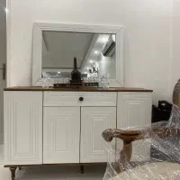 آینه کنسول و میز تی وی