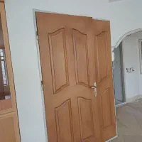 درب اتاق کمد دیواری و آبگرمکن کابینت.لوستر.گهواره|لوستر و چراغ آویز|نیشابور, فیض آباد|دیوار