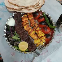 همکار آقا جهت شاطری و یک همکار خانم جهت کباب پزی|استخدام خدمات فروشگاه و رستوران|کوهدشت, |دیوار