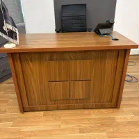 میز کارشناسی مشابه نو