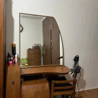 دراور کمد لباس و میز اینه
