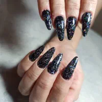 کاشت تخصصی ناخن|خدمات آرایشگری و زیبایی|جهرم, |دیوار