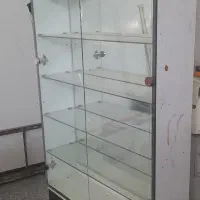 ویترین اینه ای