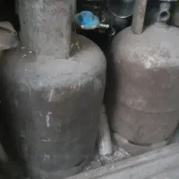 دو عدد کپسول گاز