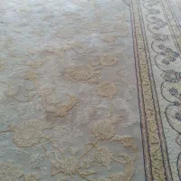 فرش۷۰۰شانه ۹متری درحدنوع میباشد|فرش|میانه, |دیوار