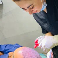 کاشت مو و ابرو|خدمات آرایشگری و زیبایی|شیراز, فرهنگ شهر|دیوار