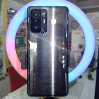 11tpro . رم ۱۲ . حافظه داخلی ۲۵۶.در حد خشک