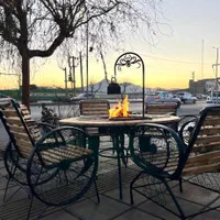 صندلی چوبی خورشیدی /گلبرگ و آتشدان دایره دور چوب