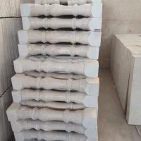 فروش انواع  سنگ نرده صراحی گرد ومربع و پادری