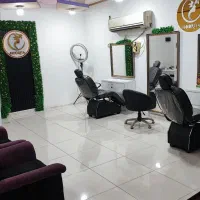 اجاره صندلی و تخت سالن زیبایی