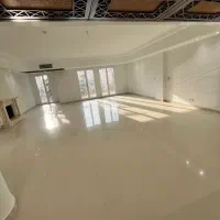 300 متر غرق نور /دنج ترین لوکیشن زعفرانیه/تک واحدی