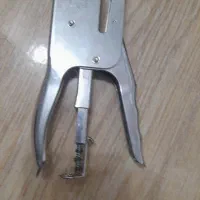 دستگاه منگنه