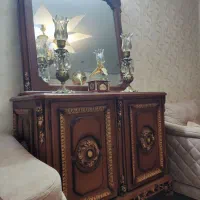 ویترین،کنسول