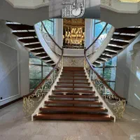 پله گرد و اکسپوز