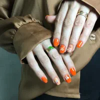 کاشت ناخن دست و پافقط ۴۰۰|خدمات آرایشگری و زیبایی|دوگنبدان, |دیوار