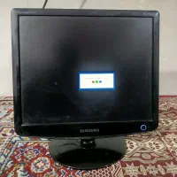 یک عدد کامپیوتر سامسونگ 20 اینچ