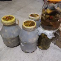 فروش شیشه جا مربا وجا خیار شوری