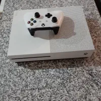 XBOX ONE S 1 T ( DICK)|کنسول، بازی ویدئویی و آنلاین|شهرضا, |دیوار