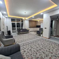 آپارتمان ۱۰۰ متر ۲ خواب بازسازی شده شیک