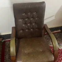 دو عدد صندلی مبلی در حد نو