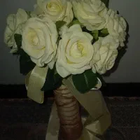 دست گل عروس