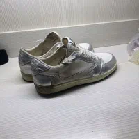 جردن 1 ترویس