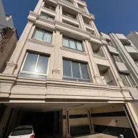 ۱۲۵ متر اپارتمان لوکس فرامرز عباسی .فاروجی