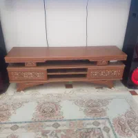 میز تلویزیون در حد نو