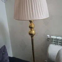 آباژور ایستاده و رومیزی