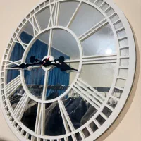 ساعت دیواری