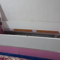 تخت، خواب نوجوان