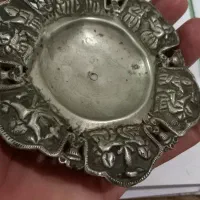 قیچی برنجی و جا سیگاری ورشو دکوری|صنایع دستی و سایر لوازم تزئینی|تهران, شهران شمالی|دیوار