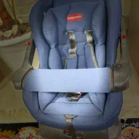 صندلی خودرو بچه