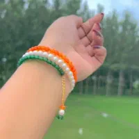 انواع مختلفی از اکسسوری های|زیورآلات و اکسسوری|ایوان, |دیوار