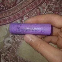 یک عدد باتری ۱۸۶۵۰ فروش خیلی خیلی فوری