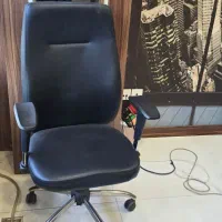 صندلی چرخ دار در  حد نو برند با کیفیت