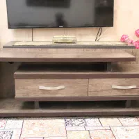 میز تلویزیون تمام چوب در حد نو