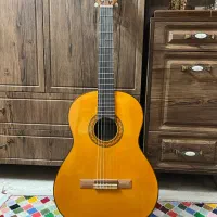 گیتار یاماها c70