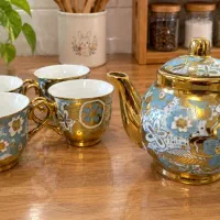 سرویس چای‌خوری چینی ترکمن (قوری و ۴ فنجان)