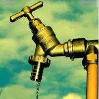 شاگرد تاسیسات