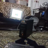 مانیتور به همراه کیس قدیمی اما سالم|رایانه رومیزی|بندر امام خمینی, |دیوار